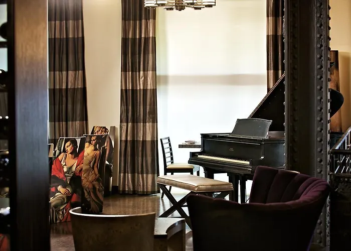 The Mayo Hotel 4*