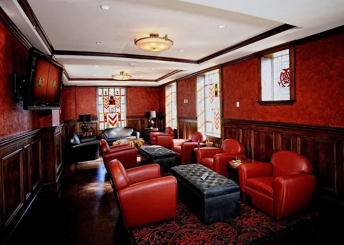 The Mayo Hotel 4*